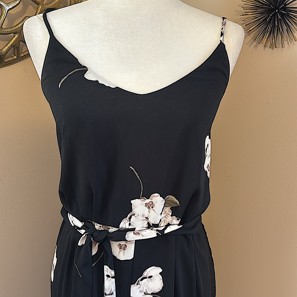 NWOT Dynamite Black & White Floral Jumpsuit - Picture 2 of 7